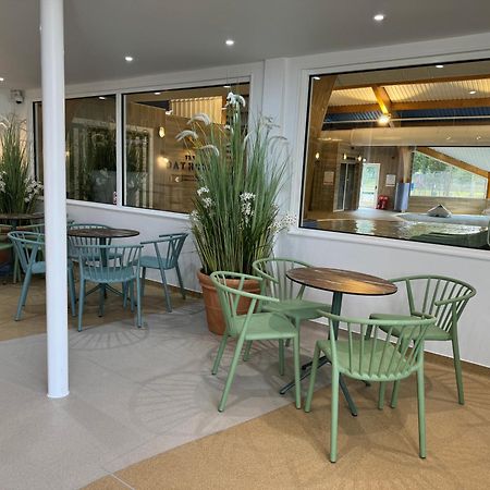 The Boat House, Hot Tub Lodge South Cerney Exteriér fotografie